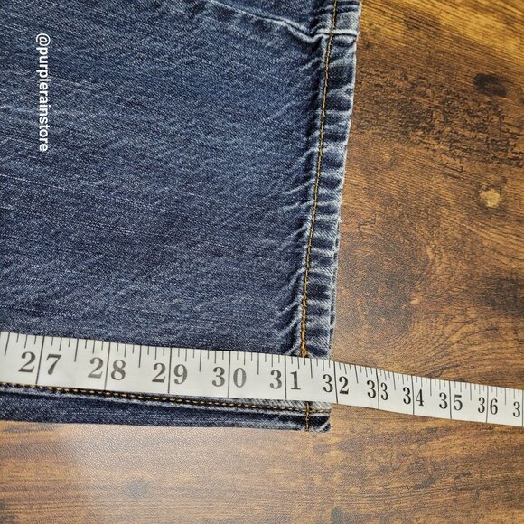 Vtg Levi's Jeans 34x32 Relaxed Straight 559 Medium Dark Wash Western Y2K - Picture 9 of 11